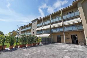 Appartamento di 94 m² con 3 locali e box auto a Ra