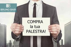 MURI DI PALESTRA STORICA E BEN CONSOLIDATA