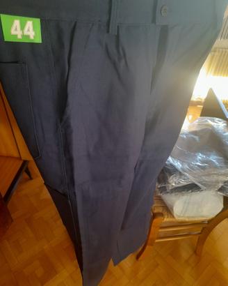 pantaloni