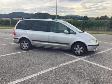 Ford galaxy
