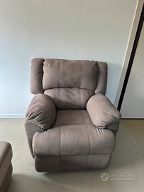 Poltrona reclainer elettrica