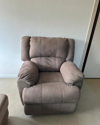 Poltrona reclainer elettrica