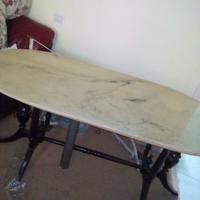 Tavolo in marmo