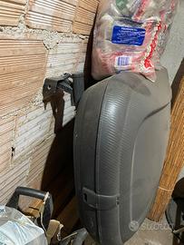 Box portatutto portapacchi 70l e sbarre