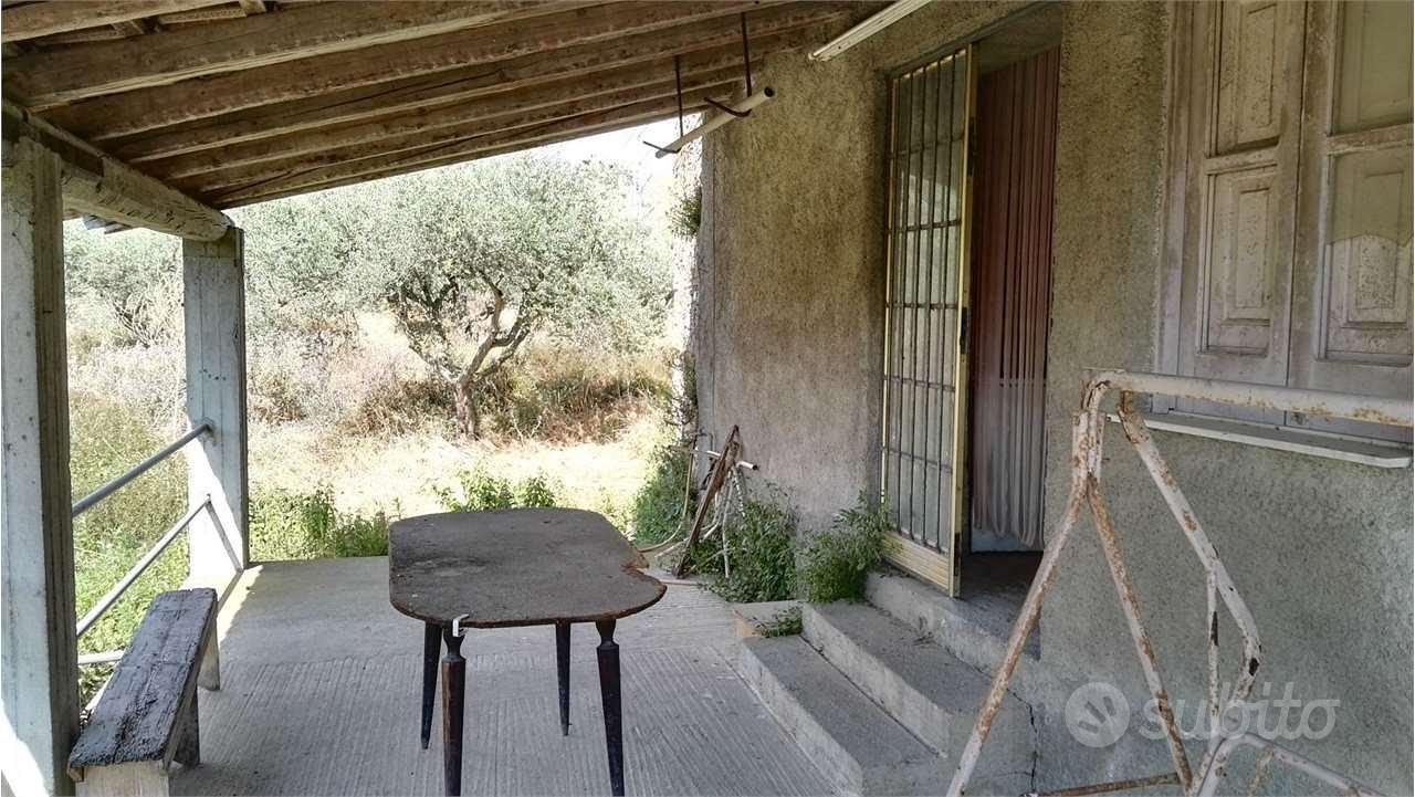 Terreno Agricolo con fabbricato - Altro