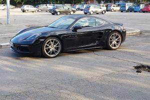 Porsche 718 - 2017