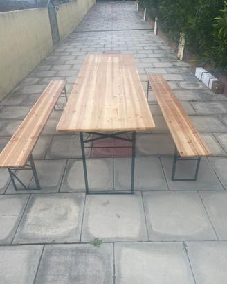Tavolo con panche