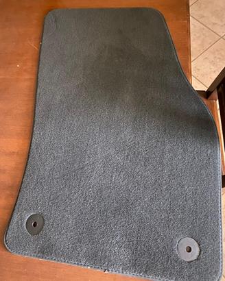 Tappetini originali Audi A4 2008/2013 moquette new