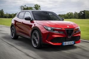 Alfa Romeo Junior 1.2 136cv Hybrid EDCT6