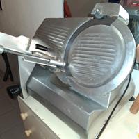 Affettatrice Professionale 