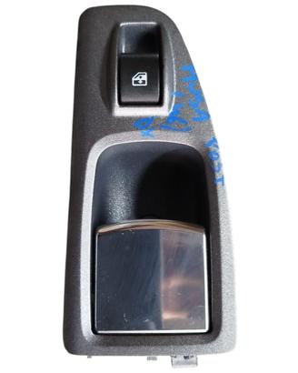 PULSANTIERA POSTERIORE DESTRA LANCIA Musa 2° Seri