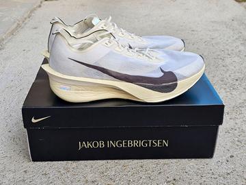 Nike Vaporfly 4 tg45 us11