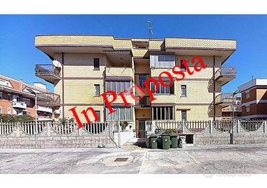 2 LOCALI A ARDEA