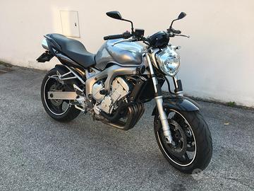 Yamaha FZ6