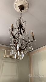 Lampadario antico a goccia in cristallo