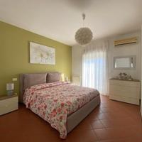 stanza da letto moderna 