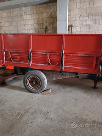 Rimorchio agricolo con documenti