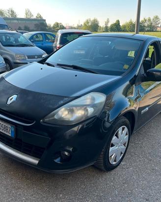 Renault Clio 1.2 16 V 5P GPL DYNAMIQUE