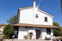 villa-di-229-m²-con-piu-di-5-locali-e-box-auto-dop
