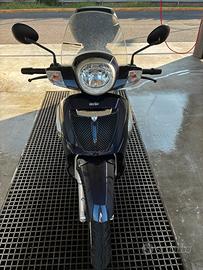 Aprilia Scarabeo 125