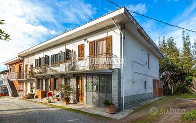 APPARTAMENTO CON GIARDINO IN CASCINALE