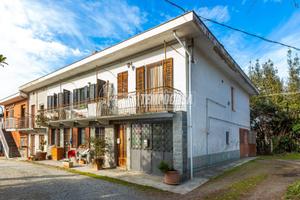 APPARTAMENTO CON GIARDINO IN CASCINALE