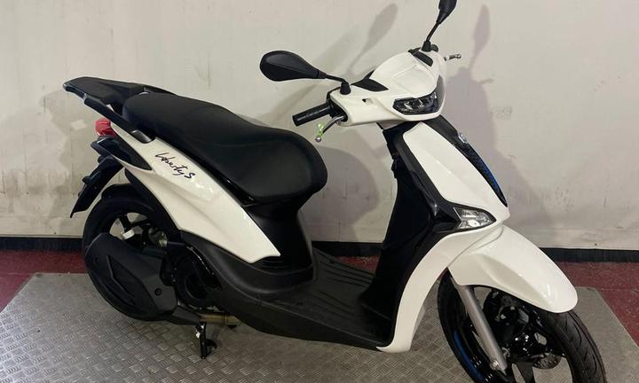 PIAGGIO Liberty S 150 E5+