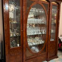 Mobili salone con due divani