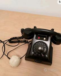 antico telefono