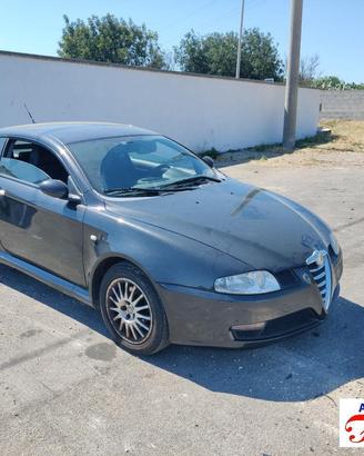 ALFA ROMEO GT 937 1.9 JTD 150CV 03-10 /Ricambi