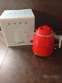 Smeg bollitore colore Rosso