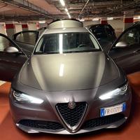 Alfa  romeo giulia q4