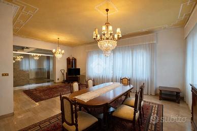 CASA INDIPENDENTE A VAREDO