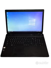 PC Portatile Toshiba Satellite da 17.3 pollici