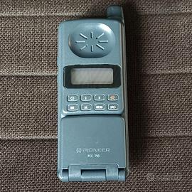 telefono cellulare vintage 