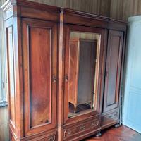 Armadio dell’800 noce