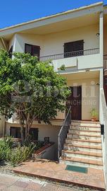 Villa a schiera Oristano [Cod. rif 3254260VRG]