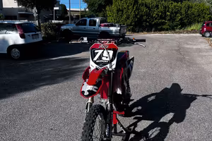 CRF 250 R