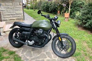 Moto Guzzi V7 III Stone 2018