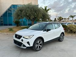 SEAT Arona dsg super T-Stock prezzo