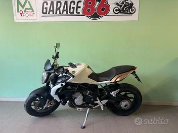 Mv Agusta Brutale 675