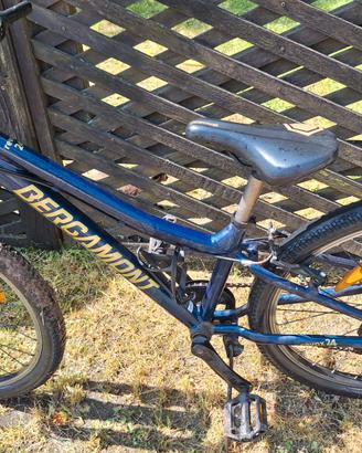 BERGAMON BICLETTA  TG. 24