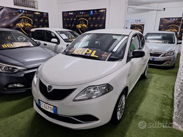 Lancia Ypsilon 1.2 69 CV 5 porte GPL Ecochic Gold