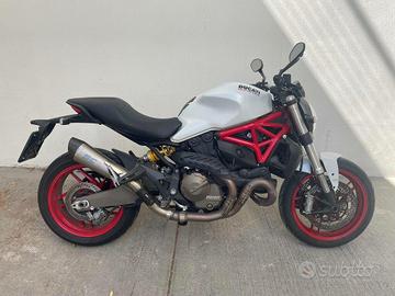 DUCATI Monster 821 White my14