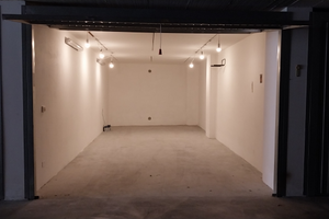 Garage 32 mq Osimo Ancona