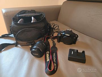 macchina fotografica canon EOS1100D