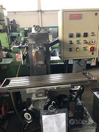 fresatrice Gianotti Mod. M5 testa verticale ISO 30