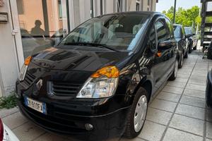 RENAULT Modus 1.2 16V Luxe Privilège