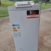 Lavatrice Indesit carica alto 7 kg.