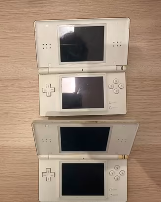 Lotto 2 Console Nintendo DS Lite Bianche + giochi